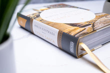 Load image into Gallery viewer, Biblia ilustrada de la Tierra Santa, tapa dura, RVR 1960