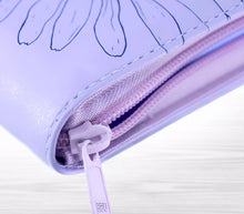 Cargar imagen en el visor de la galería, Biblia Reina Valera 1960 Lila en Tamaño y Letra Mediana con Cremallera