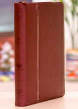 Cargar imagen en el visor de la galería, Biblia Reina Valera 1960 Letra gigante - Color Vinotinto (Con Índice)