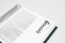 Cargar imagen en el visor de la galería, Biblia para ilustrar RVR60- Verde Símil Piel