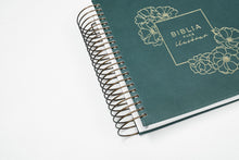 Cargar imagen en el visor de la galería, Biblia para ilustrar RVR60- Verde Símil Piel