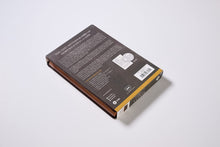 Cargar imagen en el visor de la galería, Biblia Reflexiones de C. S. Lewis - Imitación piel Café