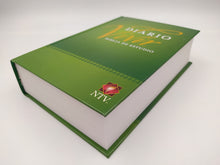 Cargar imagen en el visor de la galería, Biblia de Estudio Diario Vivir NTV Tamaño Personal Tapa Dura
