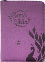 Cargar imagen en el visor de la galería, BIblia RVR60 compacta morada con cierre | Biblias para mujeres | Sociedad Bíblica Colombiana