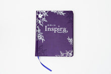 Cargar imagen en el visor de la galería, Biblia Inspira NTV (Tapa dura de SentiPiel, Lavanda, Morada)
