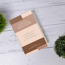 Load image into Gallery viewer, La libertad de olvidarse de uno mismo [Bolsilibro]
