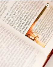 Cargar imagen en el visor de la galería, Biblia Cronológica de Estudio NBLA

