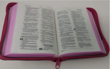 Cargar imagen en el visor de la galería, Biblia Valientes con Jesús
