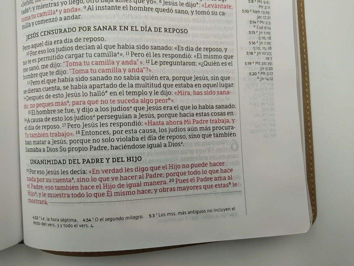 Biblia una columna con referencias NBLA